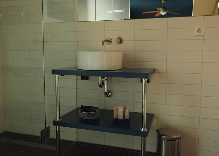 Station 14 ホテル